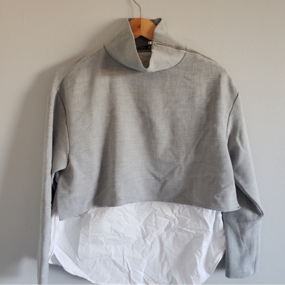 Zara Trafaluc mock neck zipper shoulder Boxy Gray & White Career blouse Sz M - Picture 5 of 7